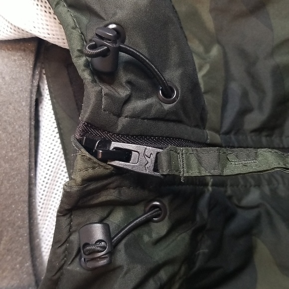 HOLLISTER EPIC FLEX WINDBREAKER HOODIE - Picture 3 of 10